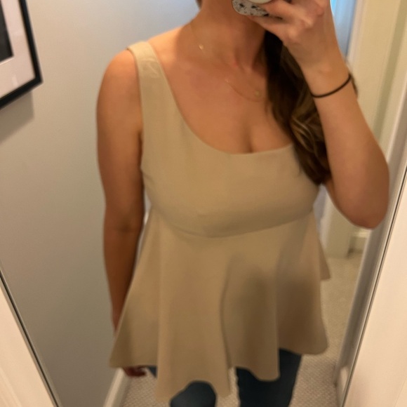 Women’s Pomander Place Tan Peplum Top Size Large | EUC - Picture 2 of 9